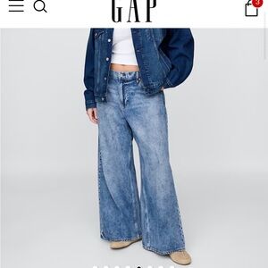 GAP Women's Light Blue Flare Jeans